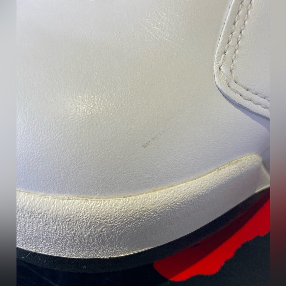 Air Jordan 6 Retro - Picture 7 of 15